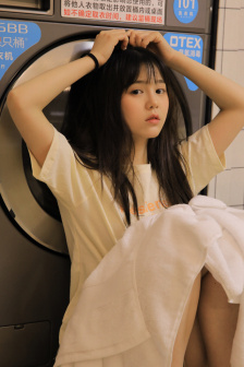 明星专题：李佳